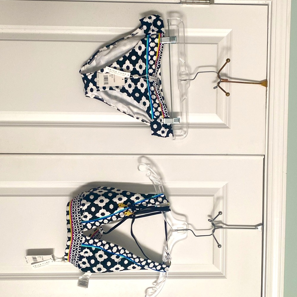 Trina Turk Onyx Halter Bikini Size 10 -never worn